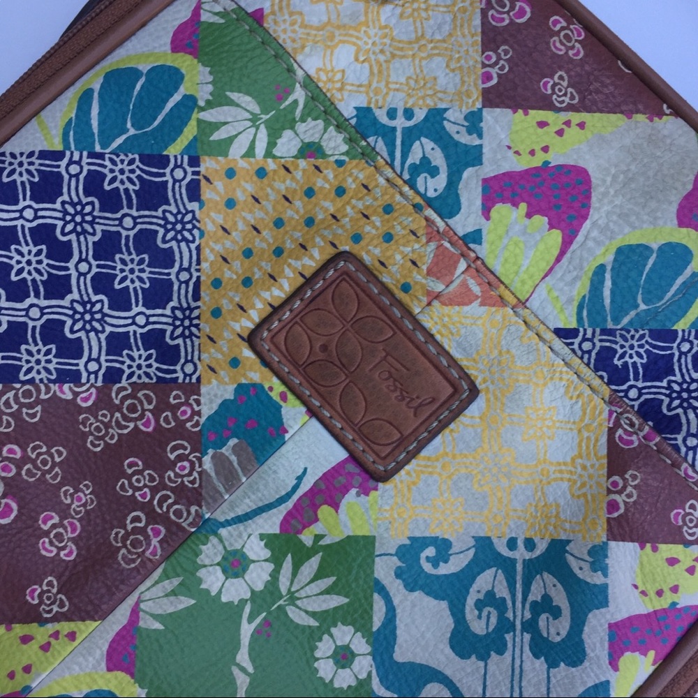 Boho Patchwork Crossbody Bag - Many Compartments - image 3